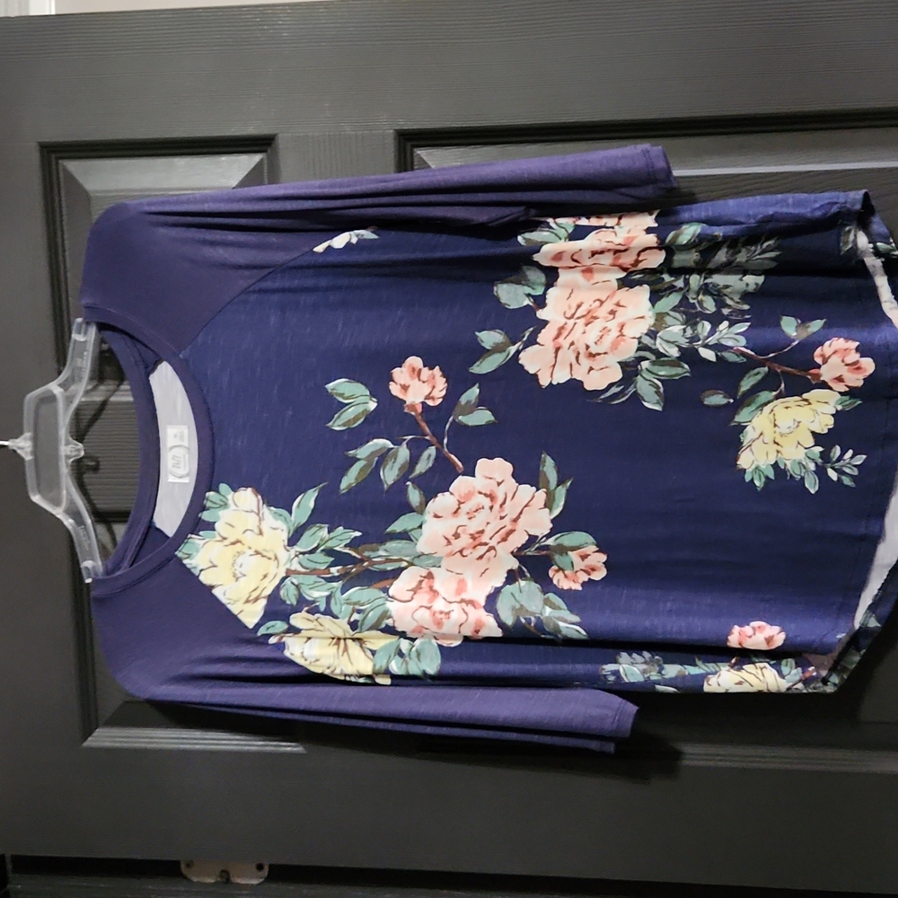 Maurices flower top
